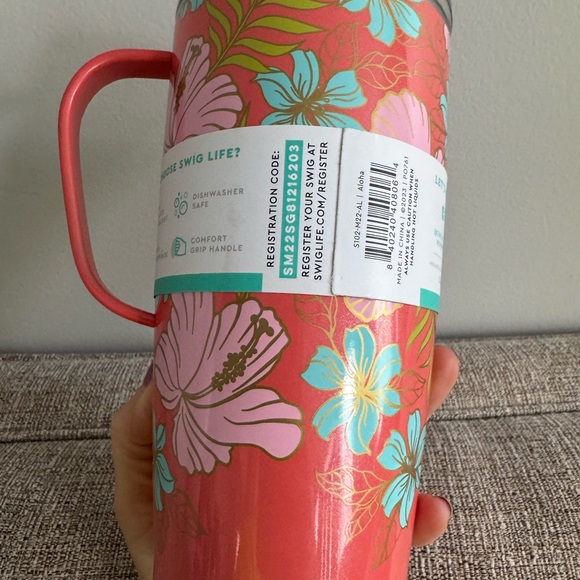Swig Life Aloha travel tumbler - Picture 2 of 4